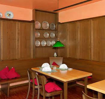 Hotel Oberschwaebischer Hof Schwendi Zewnętrze zdjęcie